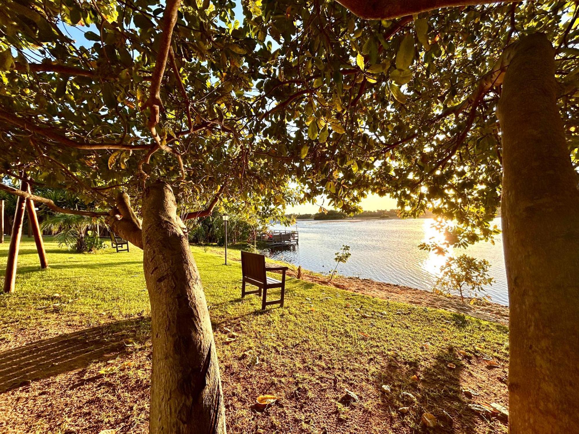 Porto Smeralda, Praia de Guarajuba, Formidável Exterior foto